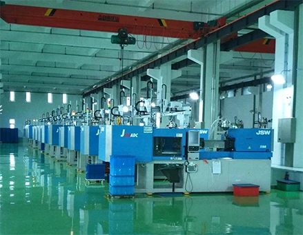 soci&eacute;t&eacute; de services CNC